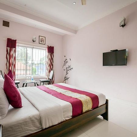 Wayanadia Resort Hotel Ambalavayal Екстериор снимка